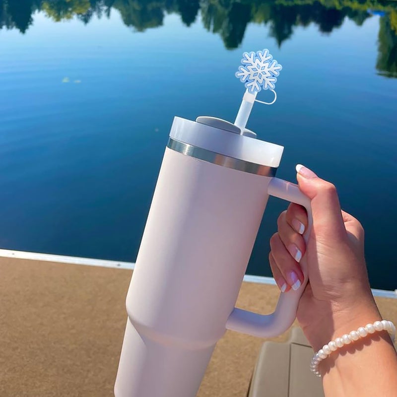 LYLYNB Christmas Straw Toppers 6Pcs Snowflake Straw Covers Reusable Drinking Straw Cover Caps Xmas Straw Topper Cute Design Snow Straw Tips Lids 10mm Christmas Straw Cover Set, Stanley Cup Accessories - Image 4
